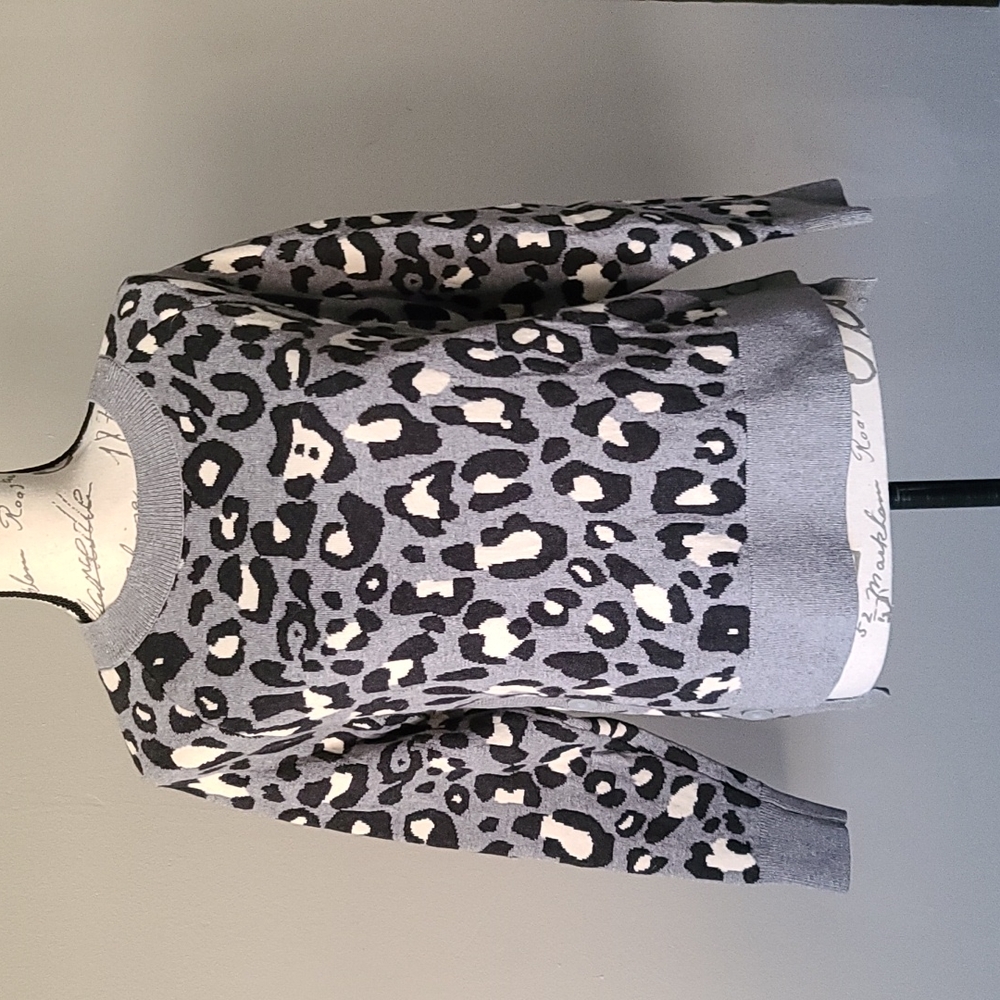 Stella & Dot Side Button Leopard Print Sweater Gr… - image 3